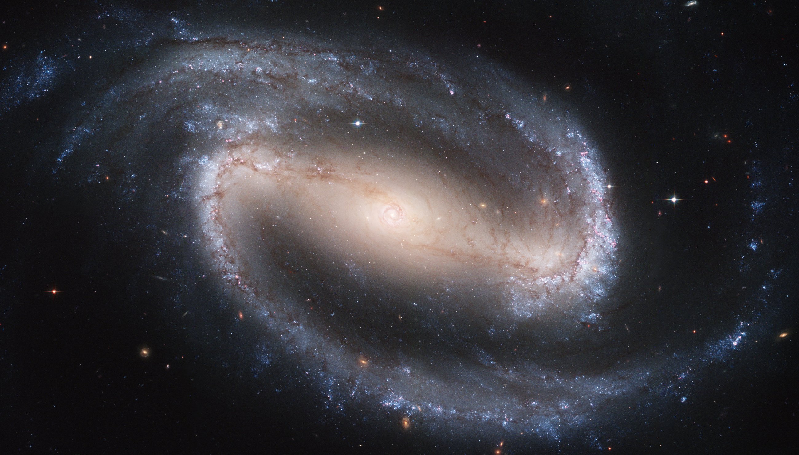 NGC 1300 barred spiral galaxy, the setting for Wisdom of the Elders